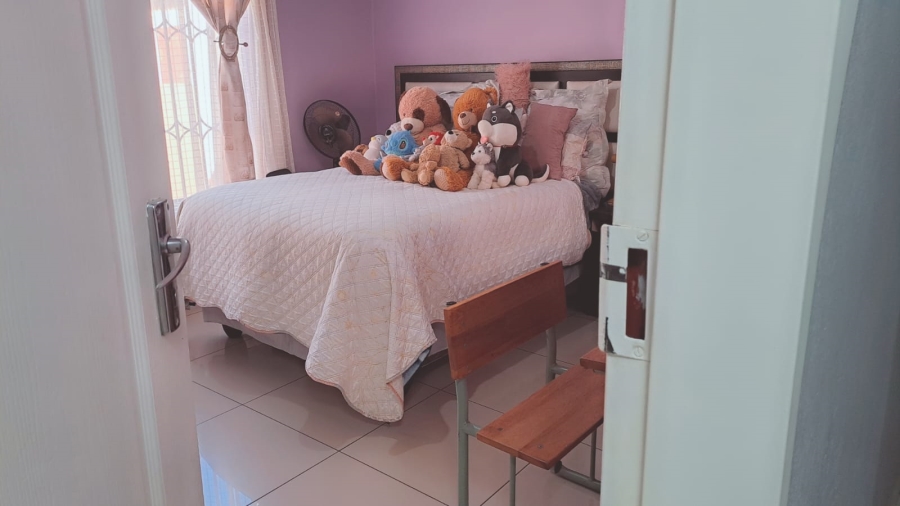 3 Bedroom Property for Sale in Ikageng North West